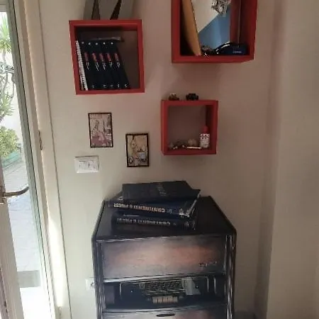 Piano Terra Con Giardino Vicino Al Mare Апартаменти *