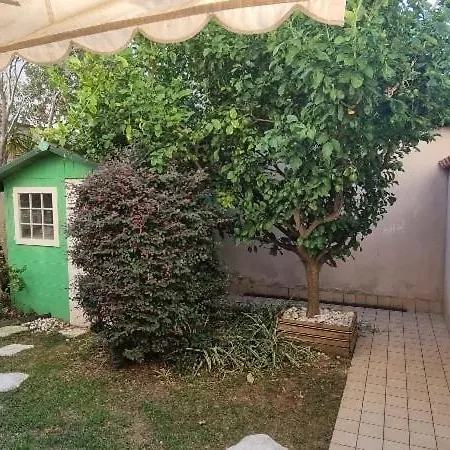 Piano Terra Con Giardino Vicino Al Mare Апартаменти В'яреджо