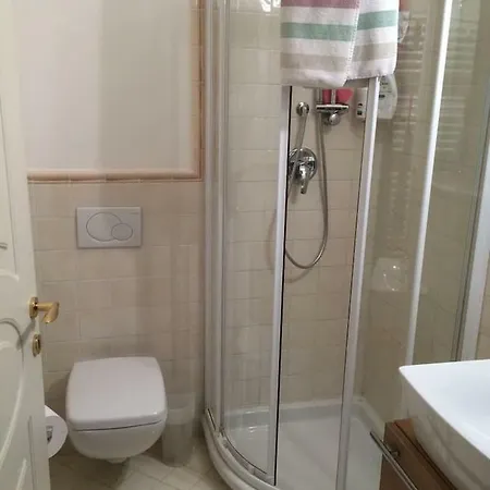 Apartment Piano Terra Con Giardino Vicino Al Mare Viareggio