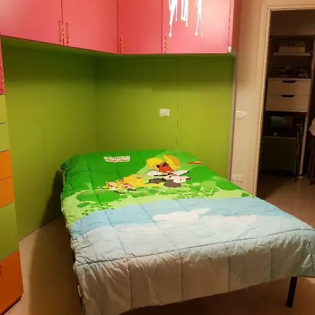 Piano Terra Con Giardino Vicino Al Mare Διαμέρισμα Βιαρέτζιο